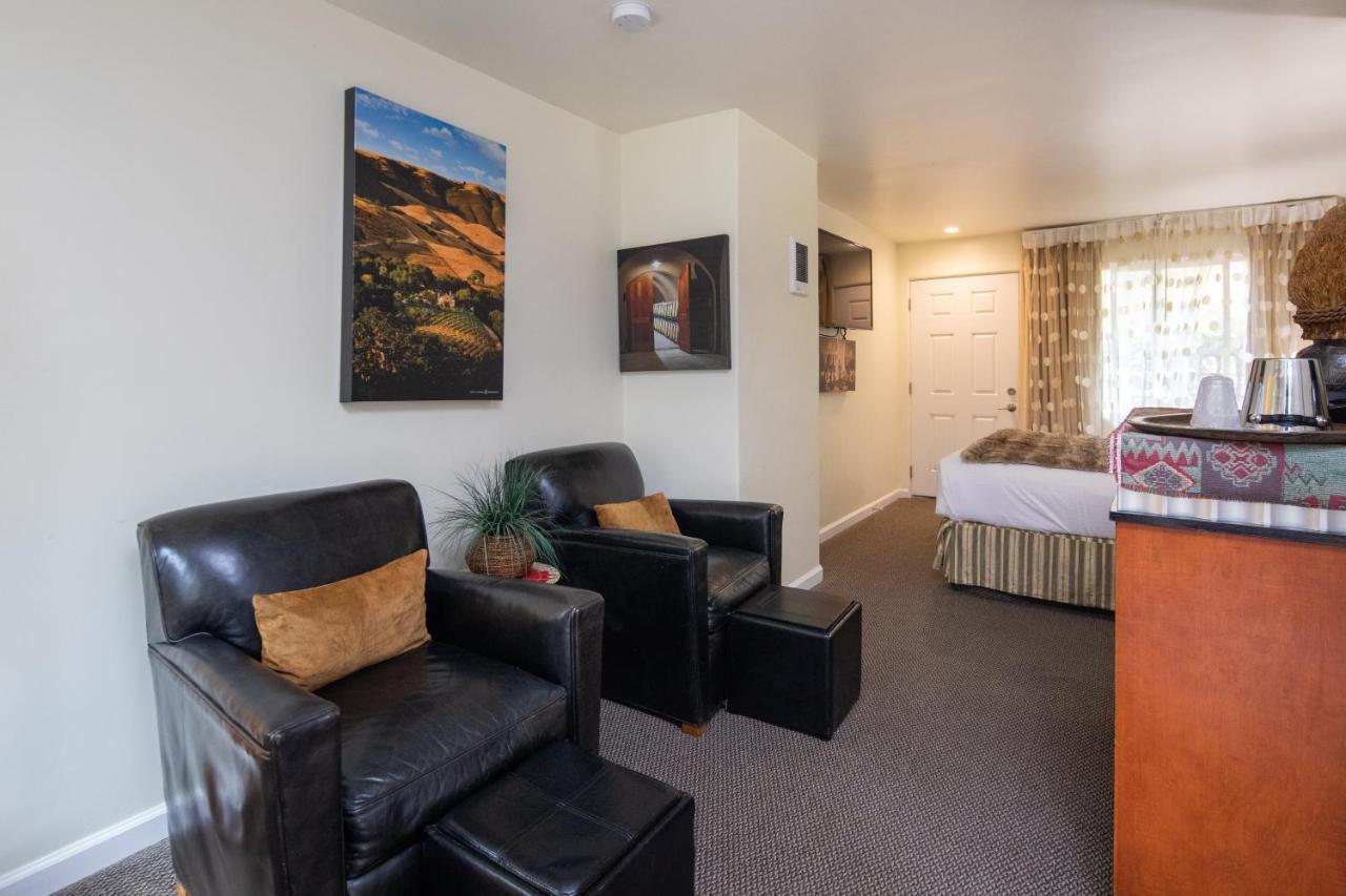 The Vendange Carmel Inn & Suites Carmel-by-the-Sea Exterior foto
