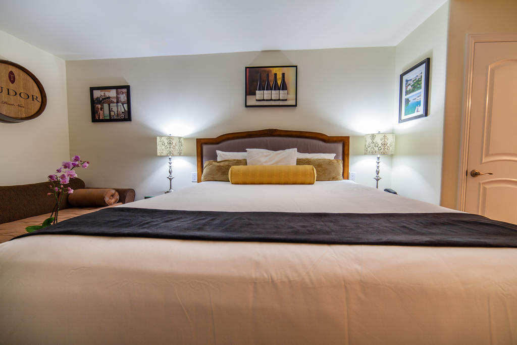 The Vendange Carmel Inn & Suites Carmel-by-the-Sea Quarto foto