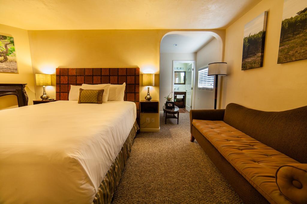 The Vendange Carmel Inn & Suites Carmel-by-the-Sea Quarto foto