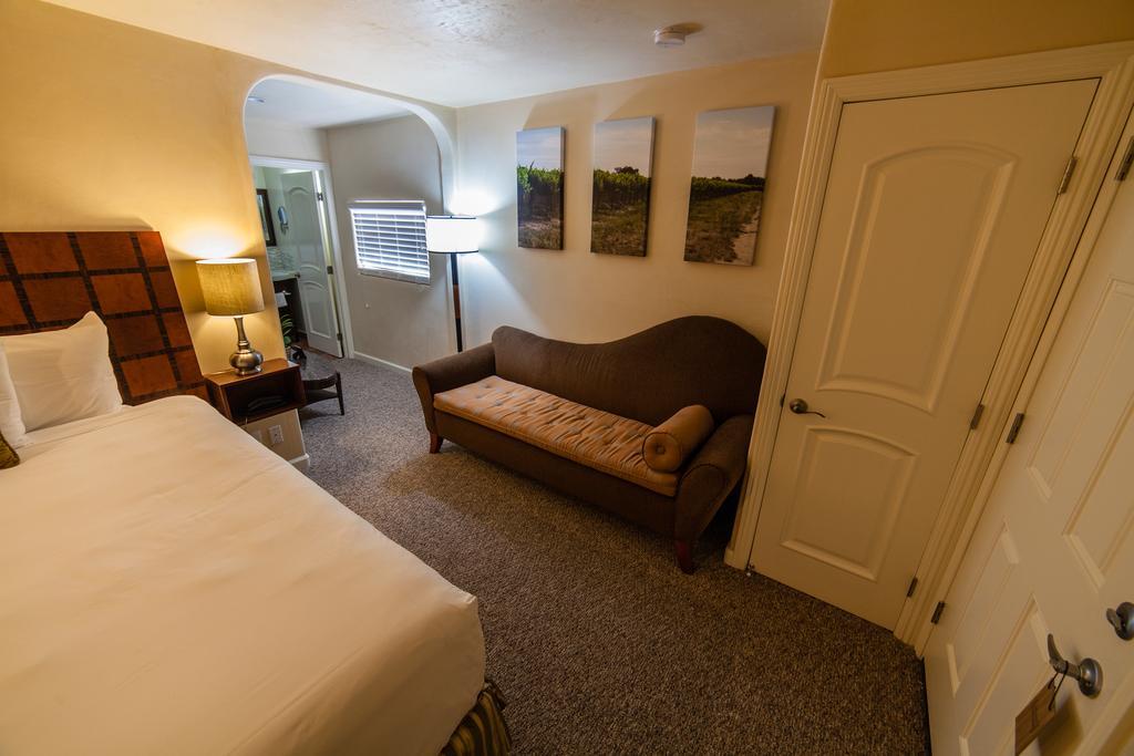 The Vendange Carmel Inn & Suites Carmel-by-the-Sea Quarto foto