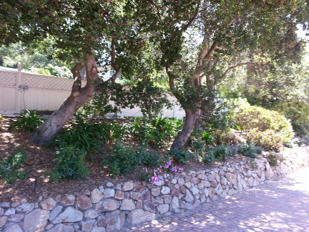 The Vendange Carmel Inn & Suites Carmel-by-the-Sea Exterior foto
